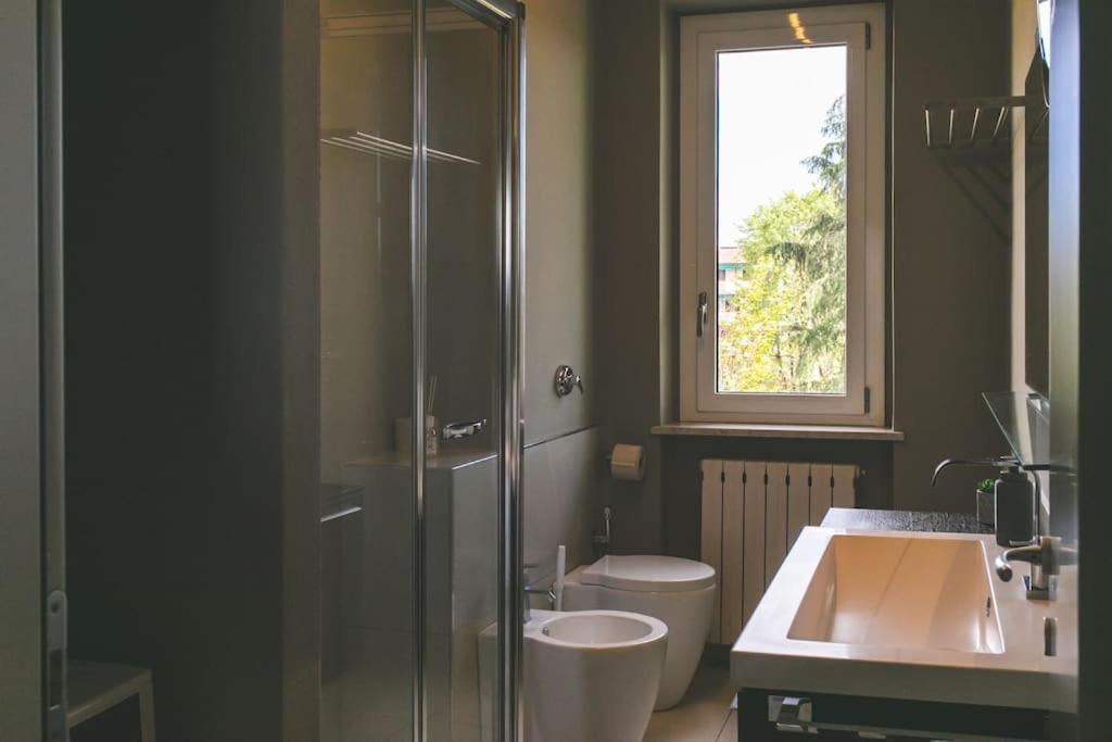 Comfort Urbano Con Box Auto Privato Pavia Exterior photo